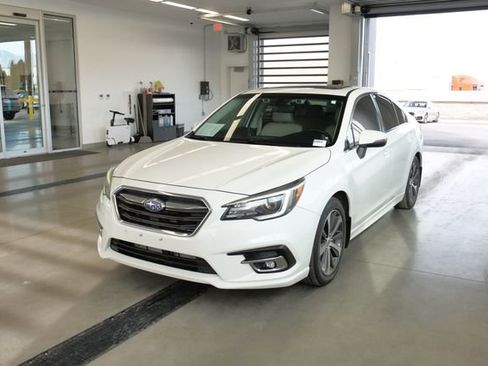 Used 2018 Subaru Legacy 3.6R Limited image 3
