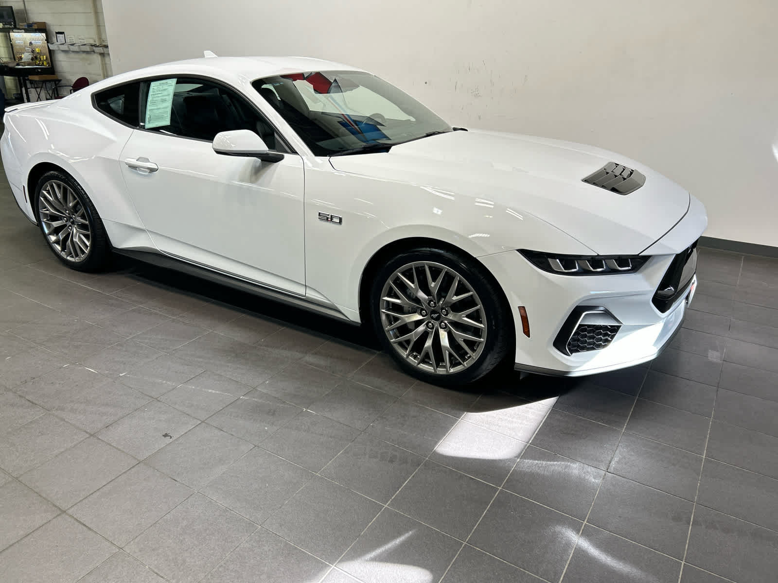 Used 2024 Ford Mustang GT Premium RWD image 2