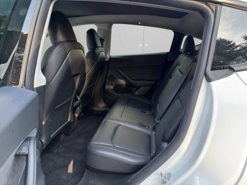 Used 2023 Tesla Model Y Long Range AWD/4WD image 10