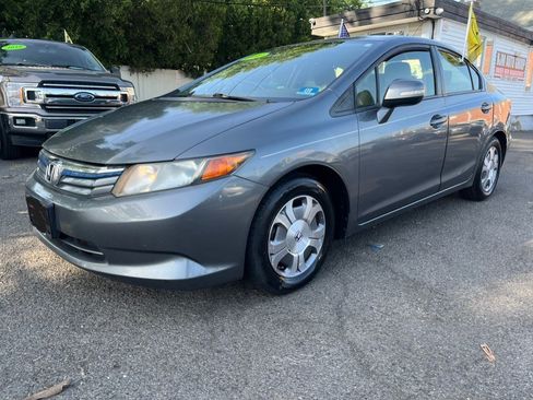 Used 2012 Honda Civic Hybrid Sedan image 2