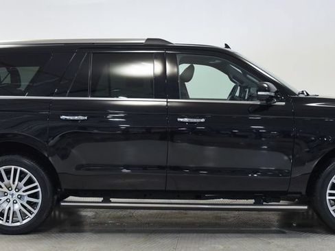 Used 2023 Ford Expedition Max Limited AWD/4WD image 13
