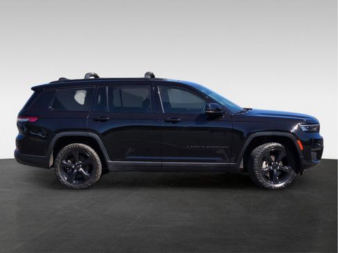 Used 2023 Jeep Grand Cherokee L Laredo AWD/4WD image 4