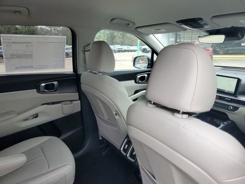 New 2025 Kia Sorento EX AWD/4WD image 29