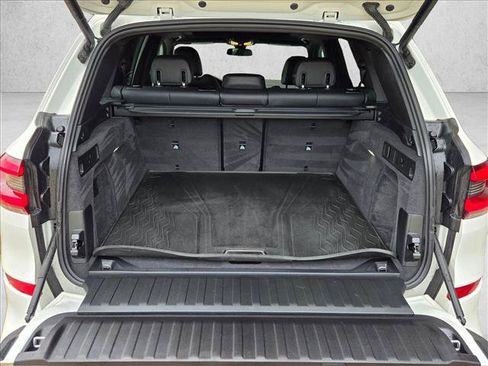 Used 2023 BMW X5 sDrive40i w/ M Sport Package RWD image 21