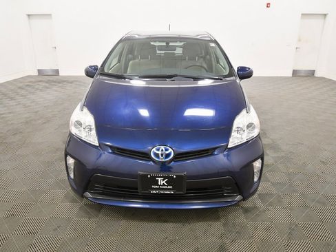 Used 2014 Toyota Prius Two image 8