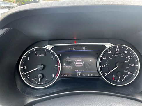 Used 2024 Nissan Sentra SV FWD image 25