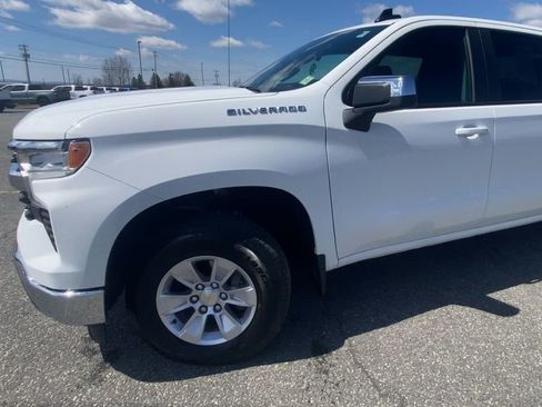 Certified 2026 Chevrolet Silverado 1500 LT AWD/4WD image 4