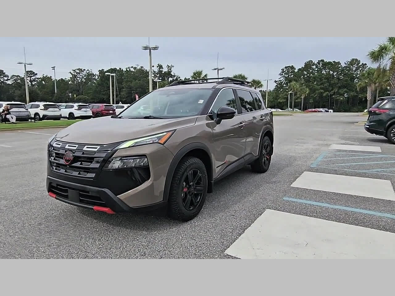 Used 2025 Nissan Rogue SV w/ Rock Creek Premium Package AWD/4WD image 24