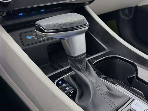 Used 2025 Hyundai Tucson SEL image 18