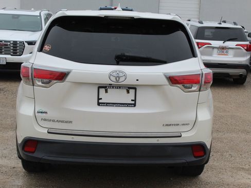 Used 2016 Toyota Highlander Limited w/ Protection Package #3 image 5