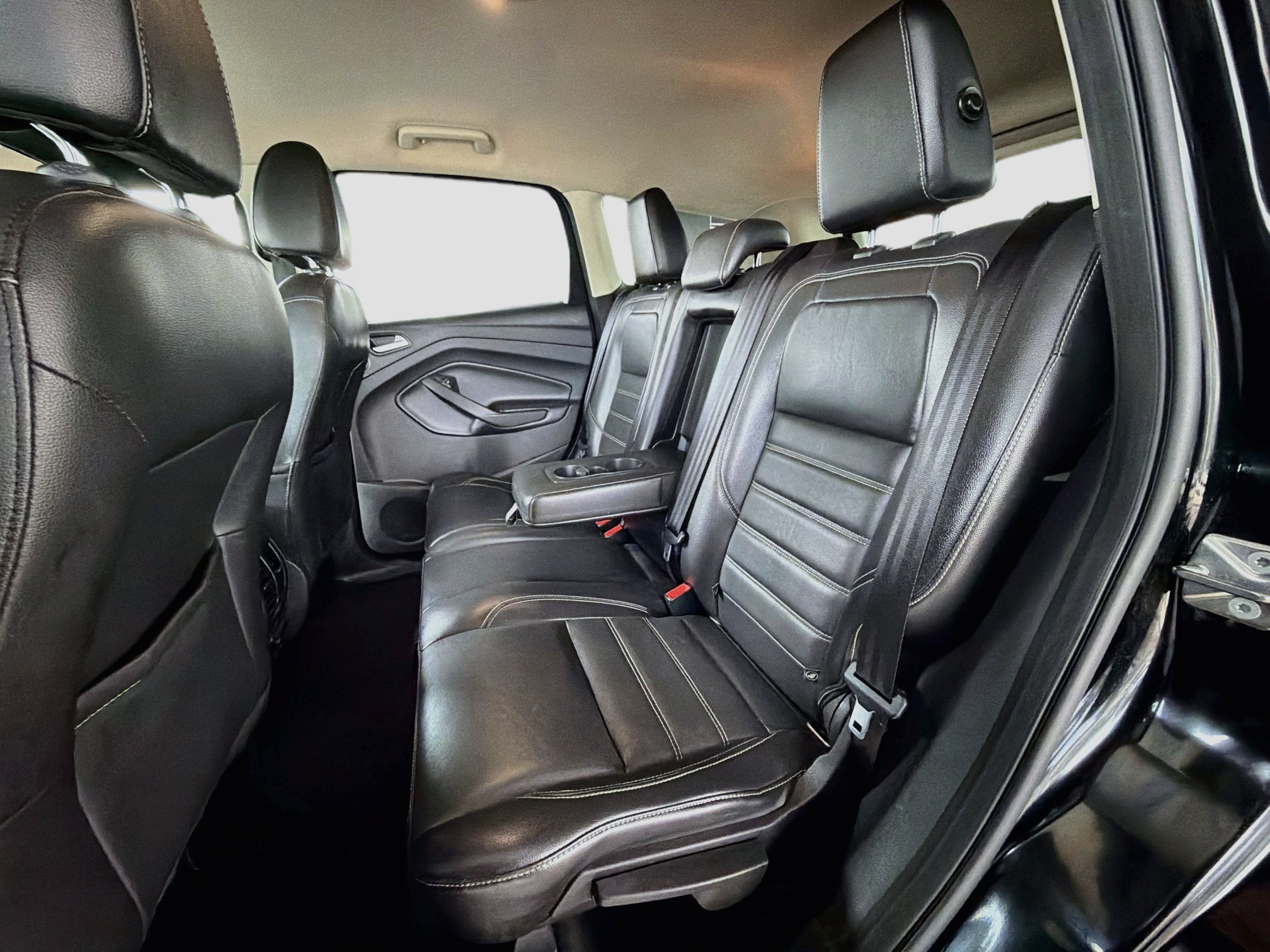 Used 2017 Ford Escape SE w/ SE Leather Comfort Package AWD/4WD image 26
