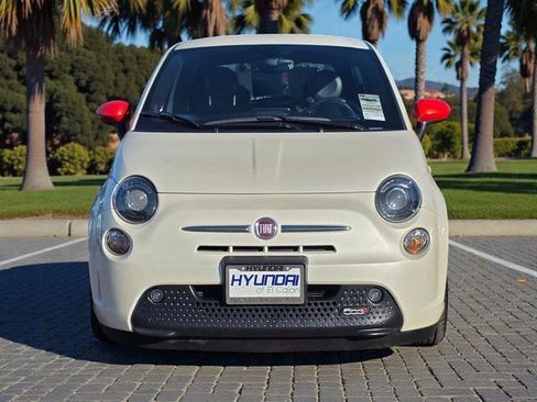 Used 2017 FIAT 500 e w/ Esport Package image 2