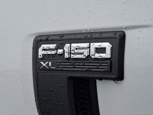 New 2026 Ford F150 XL w/ Equipment Group 103A High RWD image 10