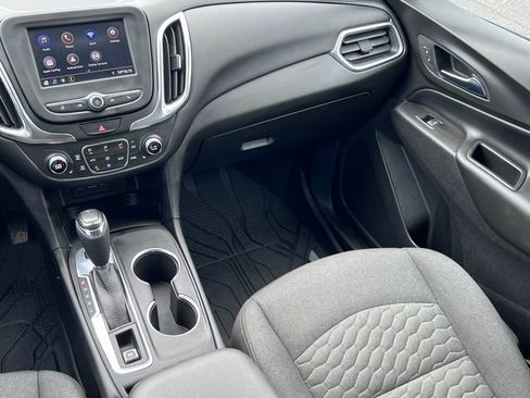 Used 2020 Chevrolet Equinox LT w/ Driver Convenience Package AWD/4WD image 33