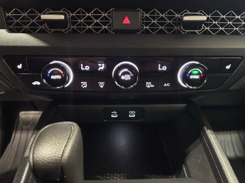 Used 2025 Honda Accord SE image 12