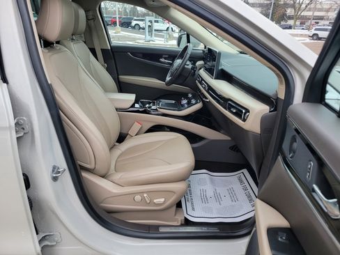 Used 2021 Lincoln Nautilus Reserve image 18