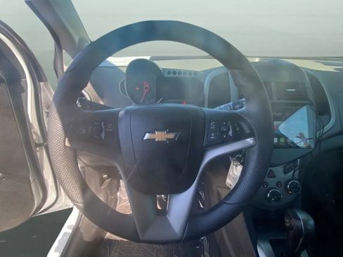 Used 2016 Chevrolet Sonic LT FWD image 36