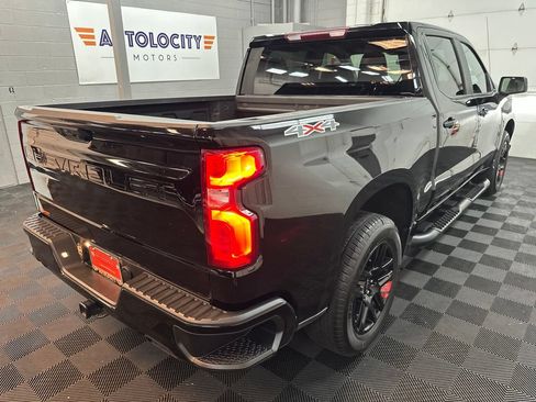 Used 2025 Chevrolet Silverado 1500 RST w/ Redline Edition AWD/4WD image 9