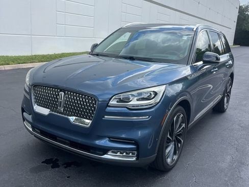 Used 2020 Lincoln Aviator Reserve w/ Equipment Group 202A AWD/4WD image 3