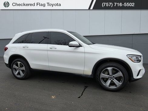 Used 2022 Mercedes-Benz GLC 300 4MATIC image 10