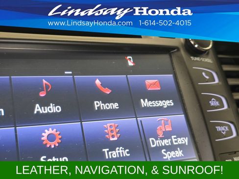 Used 2019 Toyota Highlander XLE AWD/4WD image 18