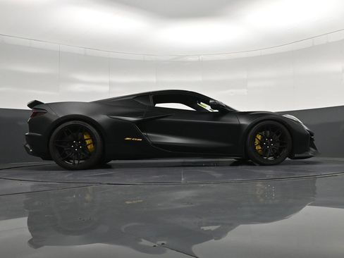 Used 2025 Chevrolet Corvette Z06 RWD image 29