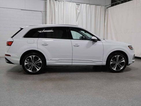 Used 2023 Audi Q7 3.0T Premium Plus w/ Premium Plus Package AWD/4WD image 10