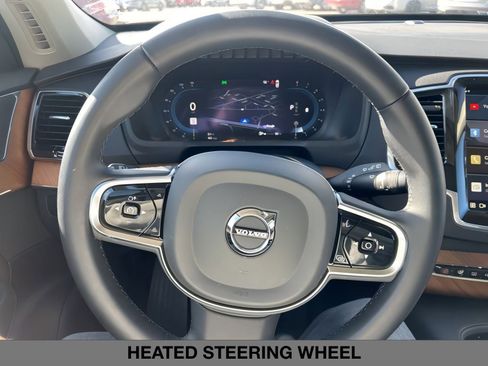 Used 2024 Volvo XC90 B5 Plus image 28