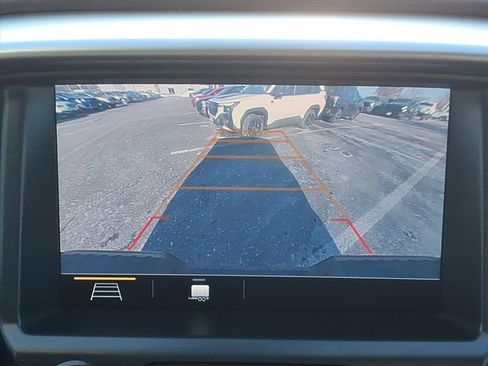 Used 2021 Chevrolet Colorado ZR2 image 10