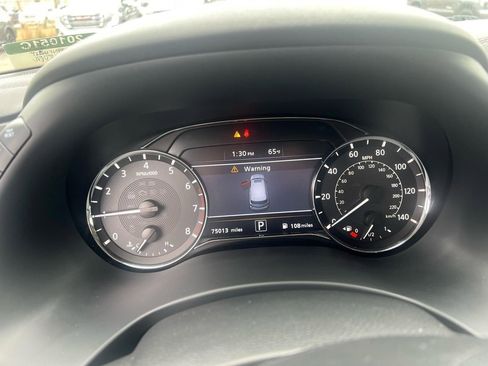 Used 2022 INFINITI QX80 Luxe image 17