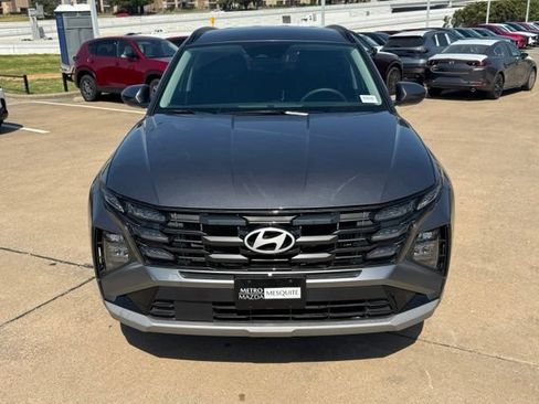 Used 2025 Hyundai Tucson Blue AWD/4WD image 2