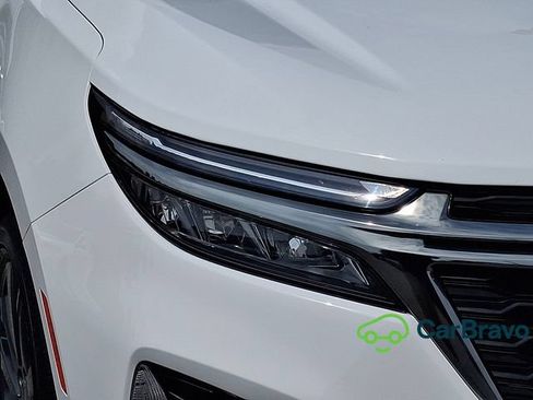 Certified 2022 Chevrolet Equinox RS w/ RS Leather Package FWD image 9