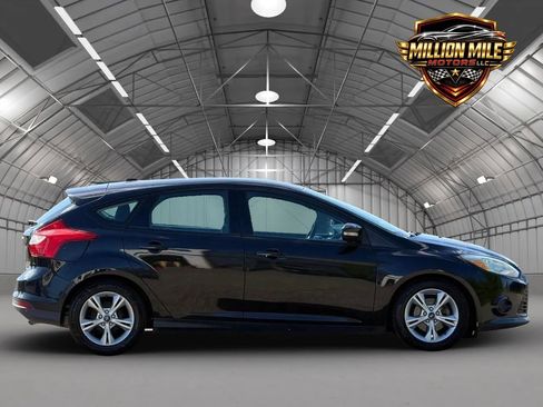 Used 2014 Ford Focus SE FWD image 7