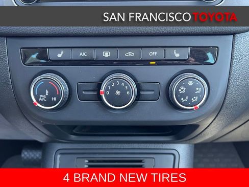 Used 2016 Volkswagen Tiguan SE AWD/4WD image 27