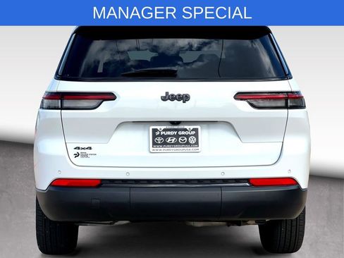 Used 2024 Jeep Grand Cherokee L Laredo AWD/4WD image 7