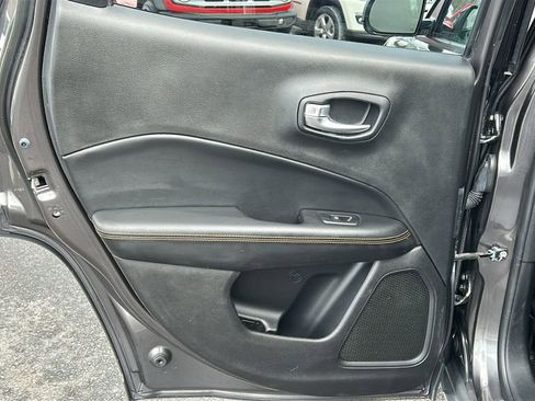 Used 2019 Jeep Compass Limited image 22