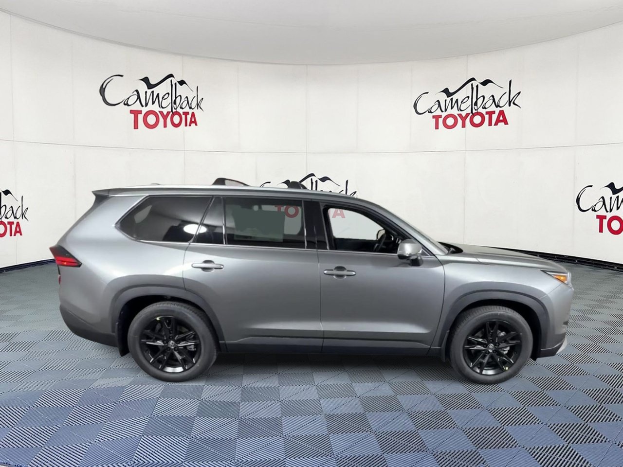 New 2026 Toyota Grand Highlander AWD Hybrid image 4