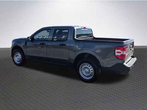 New 2025 Ford Maverick XL image 5