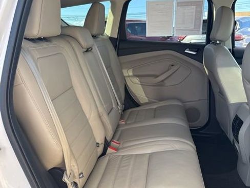 Used 2018 Ford Escape SEL AWD/4WD image 15