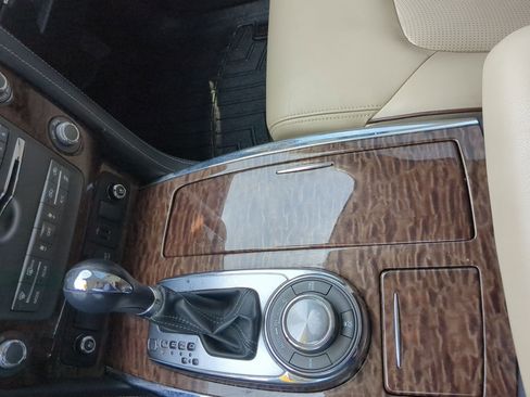 Used 2018 Nissan Armada Platinum w/ Captain Seat Package AWD/4WD image 17