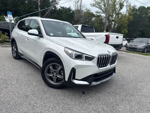 Used 2025 BMW X1 xDrive28i AWD/4WD image 6