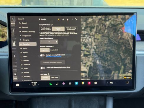 Used 2023 Tesla Model X AWD/4WD image 24