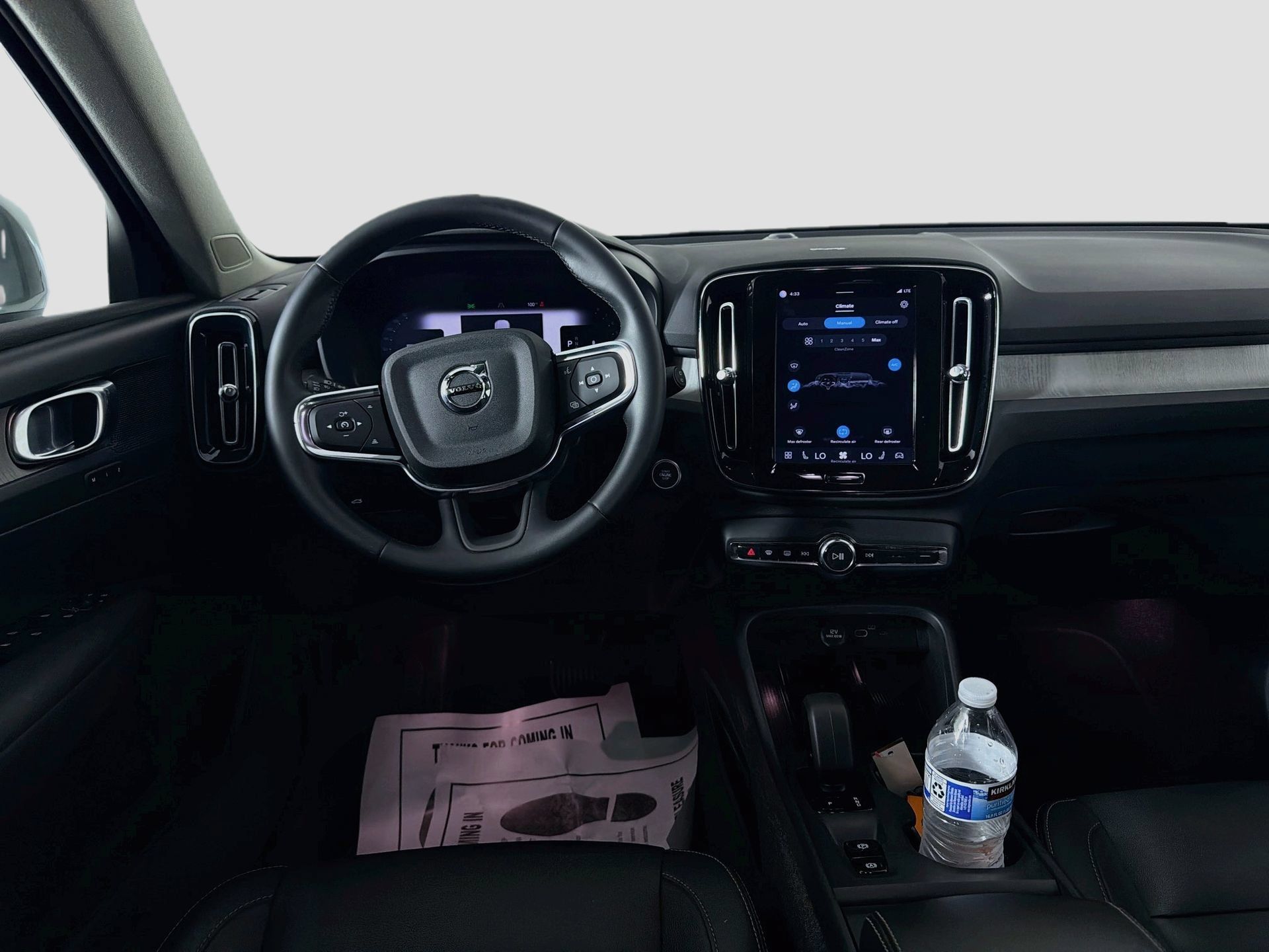 Certified 2024 Volvo XC40 B5 Core AWD/4WD image 22