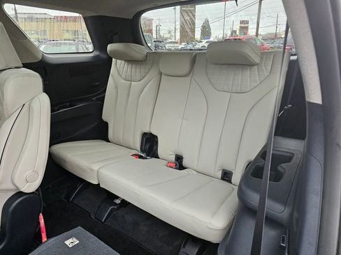 Used 2023 Hyundai Palisade Limited image 15