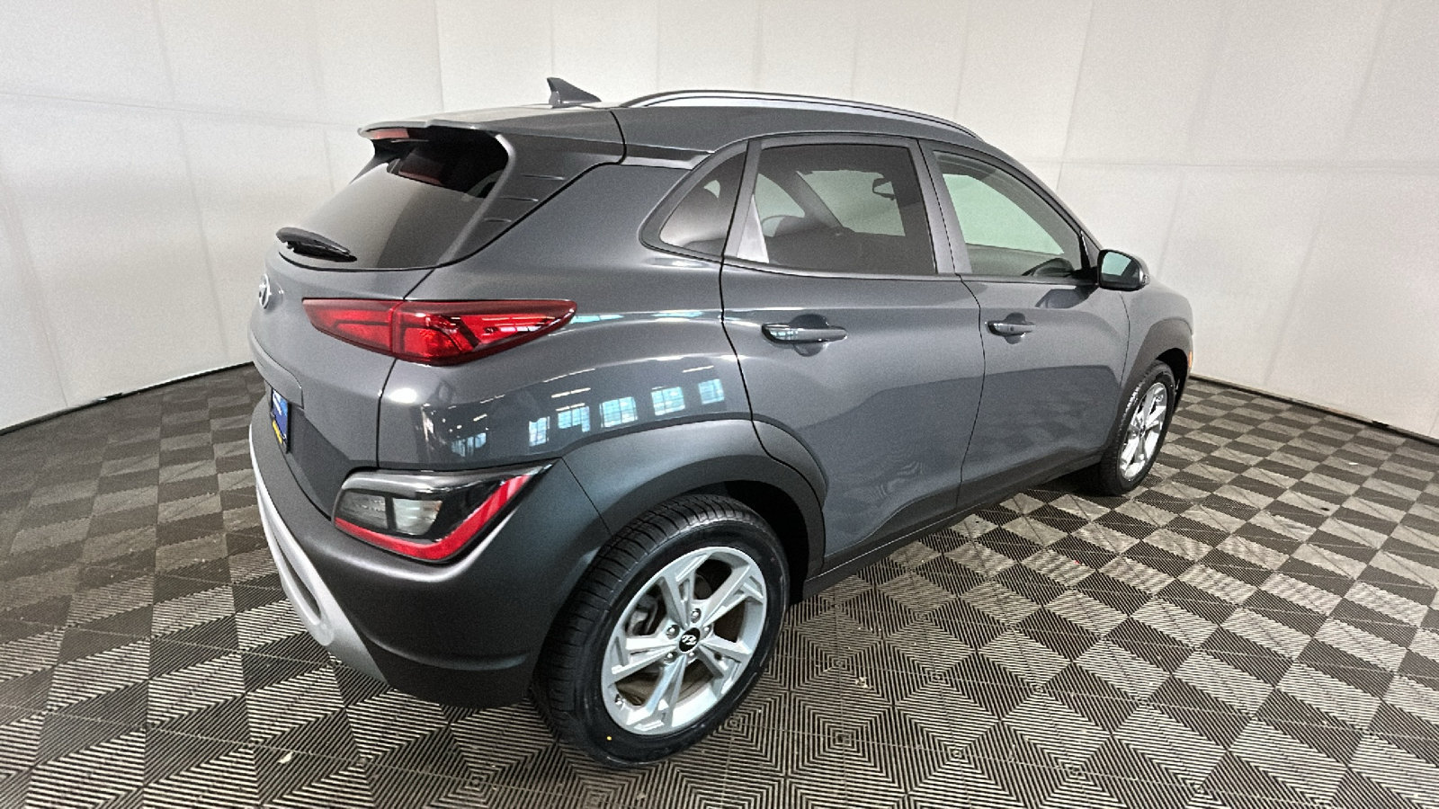 Certified 2023 Hyundai Kona SEL FWD image 3