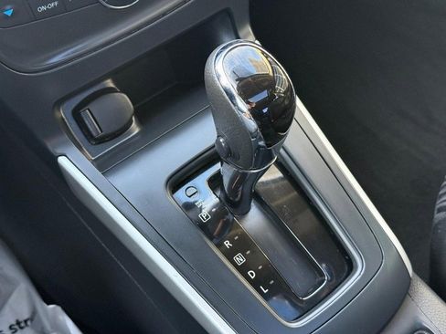 Used 2019 Nissan Sentra SV w/ Special Edition Package image 26