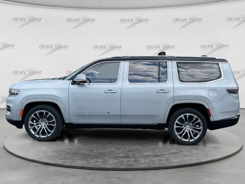 Used 2022 Jeep Grand Wagoneer Series II w/ Premium Group II AWD/4WD image 4