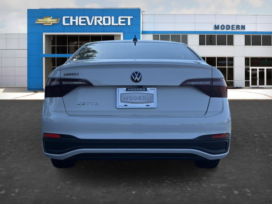 Used 2024 Volkswagen Jetta S FWD image 4
