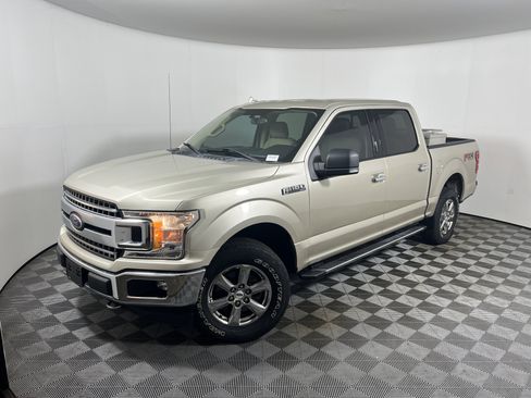 Used 2018 Ford F150 XLT w/ Equipment Group 302A Luxury AWD/4WD image 1