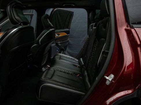 Used 2022 Jeep Grand Cherokee Summit image 21